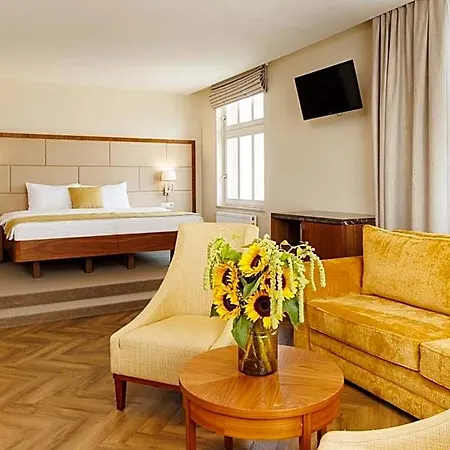 Jakubowy Szálloda 3*